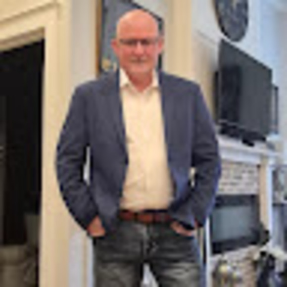 Meet your Posher, Victor - Picture 1 of 1